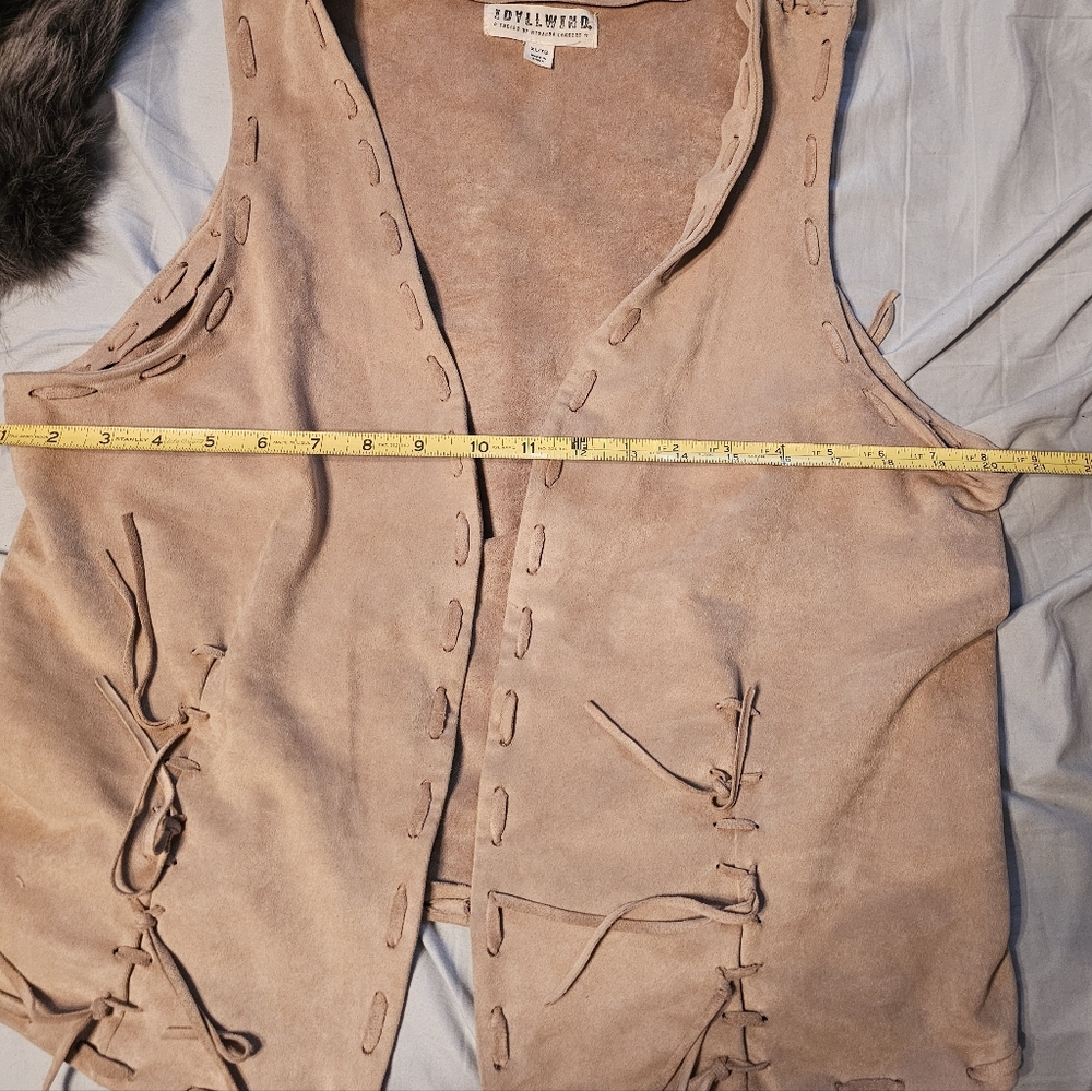 Idyllwind Suede Vest XL - Picture 2 of 3